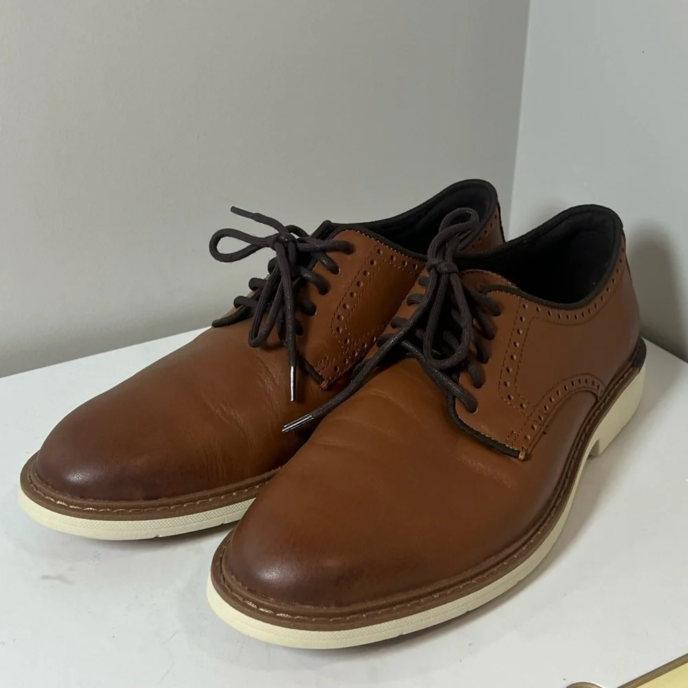 Brand New Cole Haan 9.5 GrandSeries Brown Leather Classic Oxford Dress Shoe